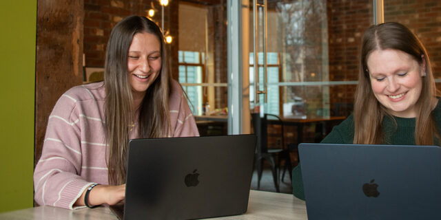 CN_LexiBraniecki_Candid_900x450